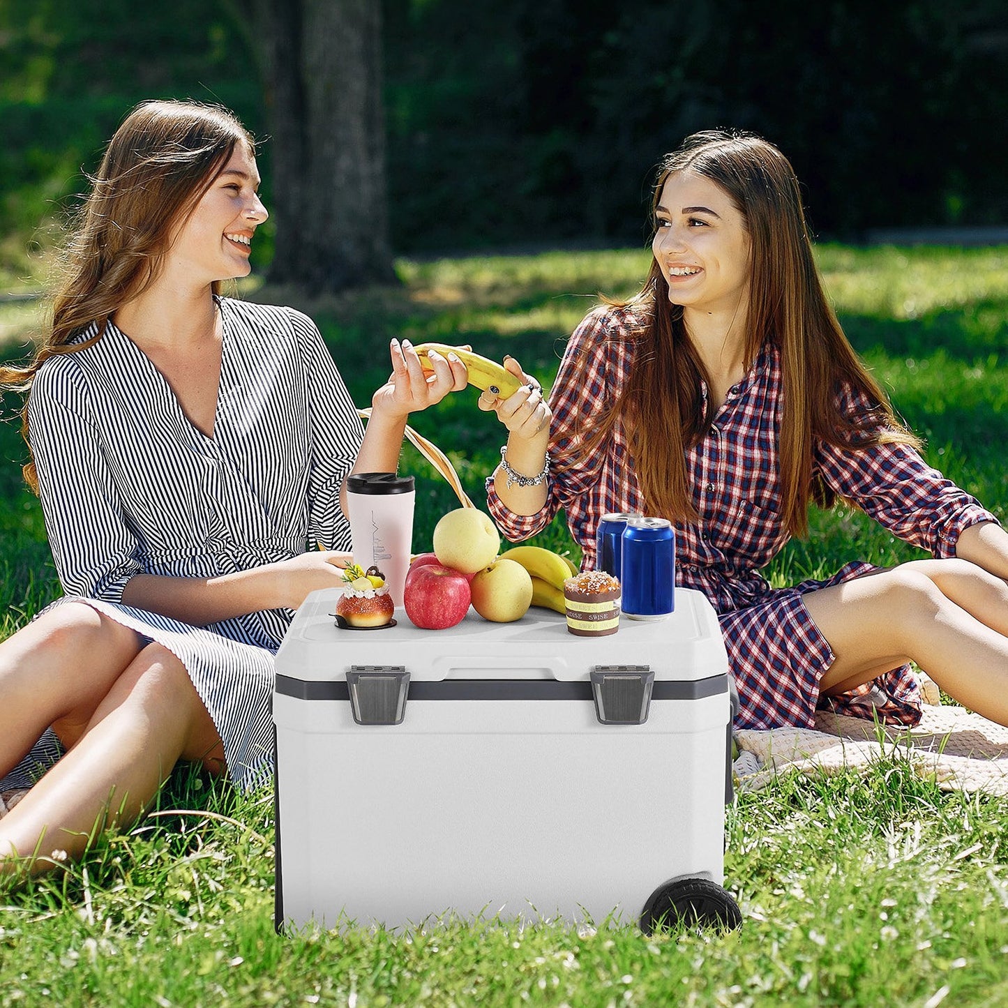 Portable Cooler 45 QT Insulated Wheeled Cooler 64 Can Capacity With Cup Holder